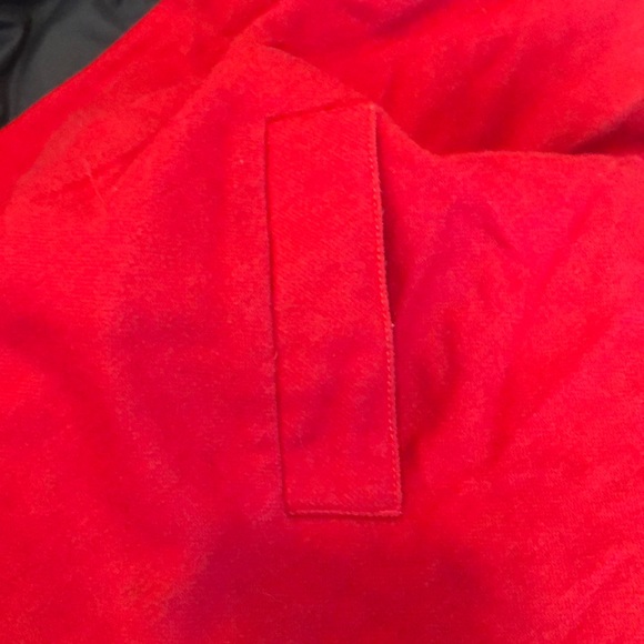 Poncho - Picture 2 of 4